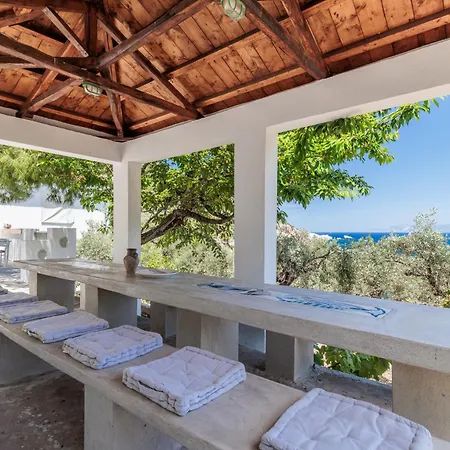 Ktema Vernacular Dwellings Skopelos stad